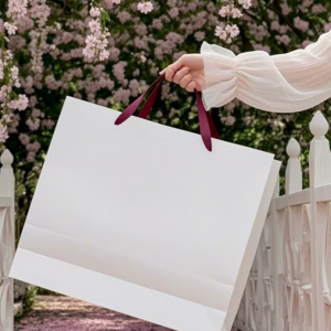 Simple and light luxury custom-made tote bag