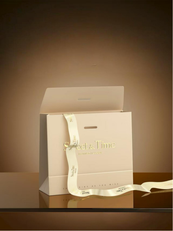 Customized tote bags for wedding souvenirs