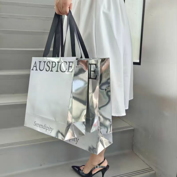 Fashionable two-color custom tote bag - Image 3
