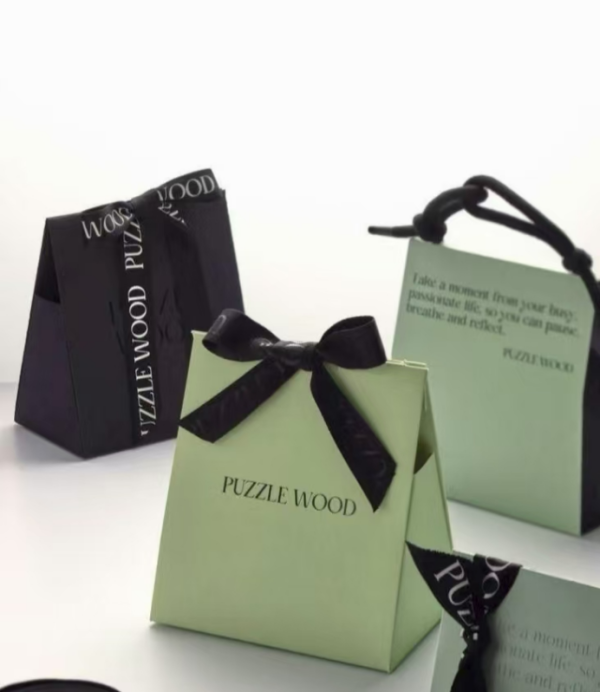 Literary style custom-made tote bag - Image 3
